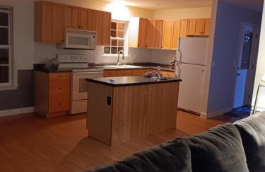 Coastal Getaway - Photo 3