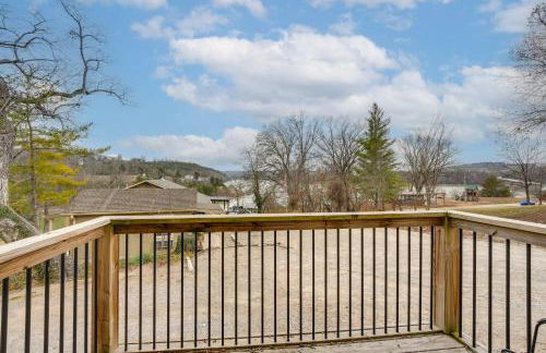 Fish, Boat and Hike On-Site Cape Fair Apartment! - Foto 17