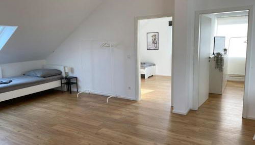 Moderne Unterkunft mit 5 Betten in Pfaffenhofen-Baden-Württemberg - Foto 3