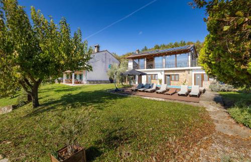 Magical Villa Glavini with privacy & stunning panoramic views - Foto 49