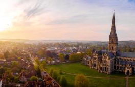 Salisbury 1BDR Apartment, Sleeps 4 - Contractor, Professionals, Family Friendly - Photo 24