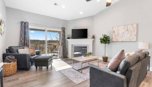 Great Escape II - Resort Style 2 BDR Condo on Golf Course with Pool - Foto 2