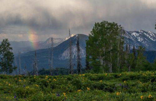 Sugar Loaf Haven by KABINO Huge Views Garage Fishing Snowmobile - Foto 32