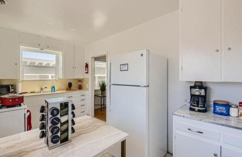 Walk to Beach - KING Apt In #1 Area - AB - Photo 20