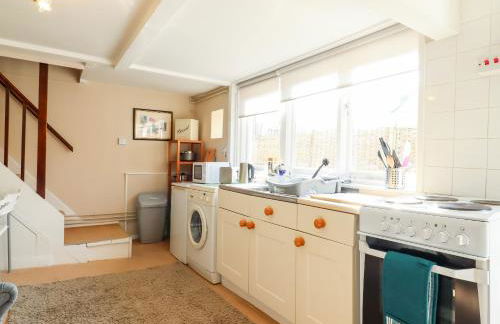 Vine Cottage - Photo 13