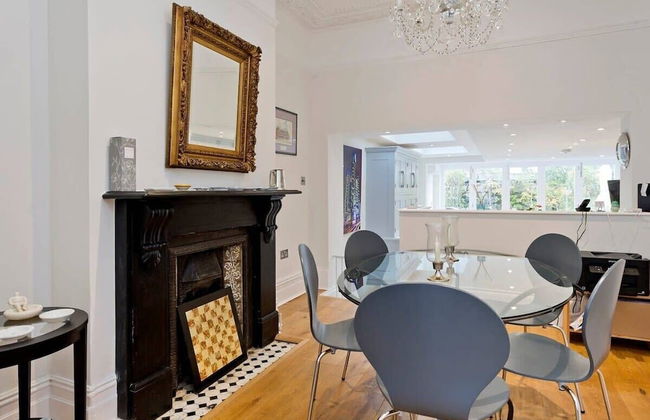 Spacious 4 Bed House, Battersea - Foto 15
