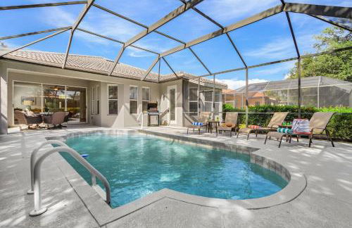 Relax, Play & Unwind in Paradise! Poolside Fun & Resort Vibes - Villa Sail Away - Foto 6