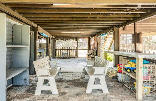 Texas Treehouse - Photo 25