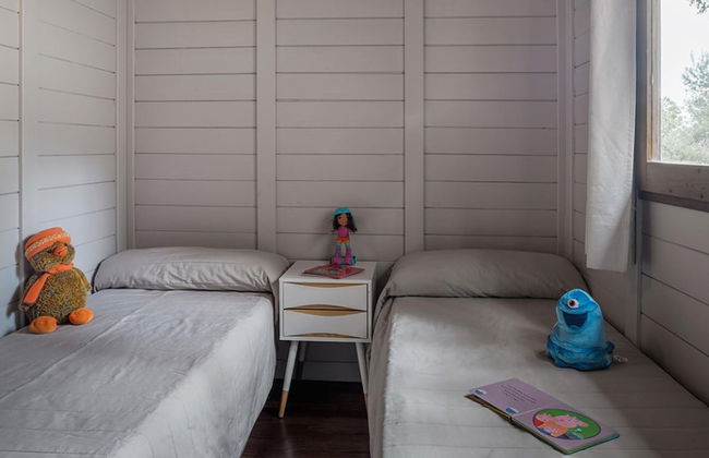 Beautiful Wooden Bungalow With Shared Pool - Foto 2