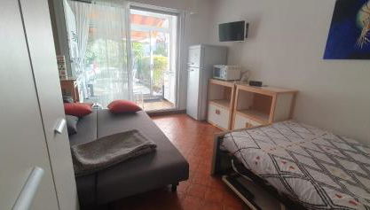 Nice studio with terrace near the sea - Photo 1