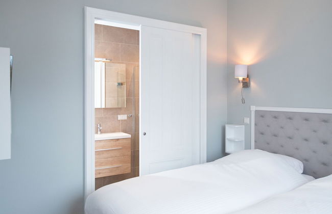 BizStay Park Central Executive - Photo 23