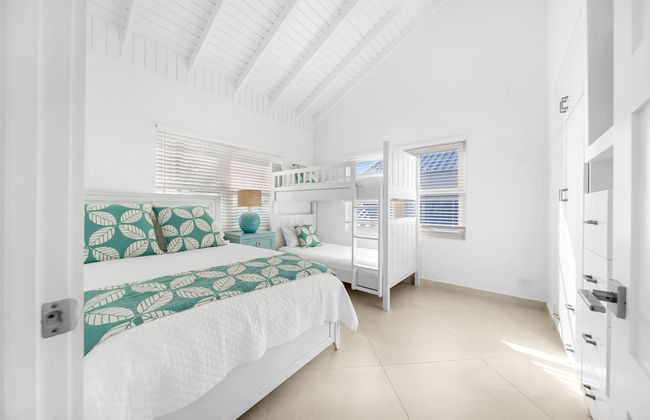 Villas of the Galleon - Photo 79