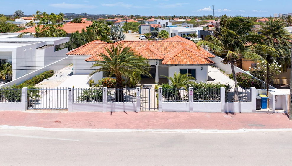 High-end Pool Getaway Upscale 5 Location BBQ - Foto 1, Habitación