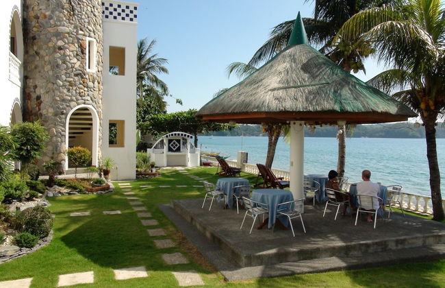 Squares Cafe and Apartments - Foto 48