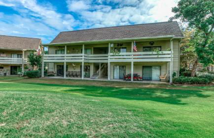 Cozy renovated ground floor unit - Golf Villa - on the Golf Course - Photo 26