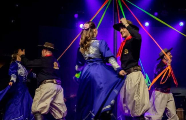 Cena gaucha con espectáculo folclórico - Foto 10