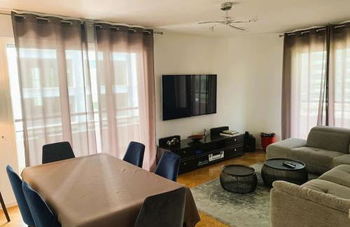 LE PARADIS - 2 chambres, balcon, parking - Foto 9