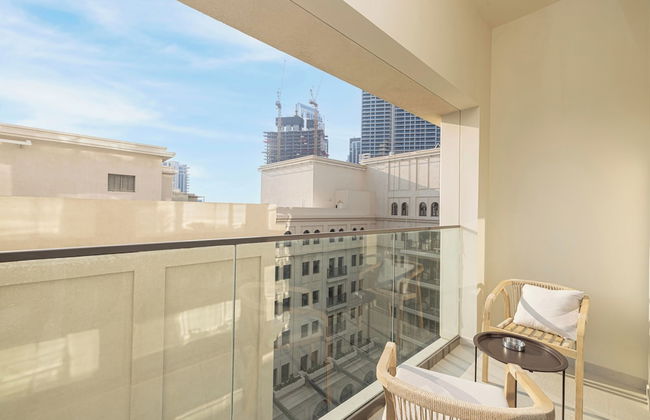 Cozy 1BR at Vida Residences Creek Beach - Photo 13