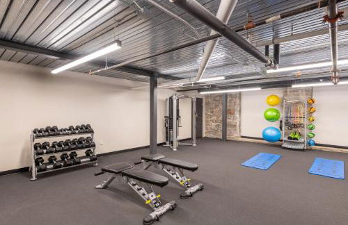 Brewery District Luxe 2BR Near Fiserv with Parking - Foto 15