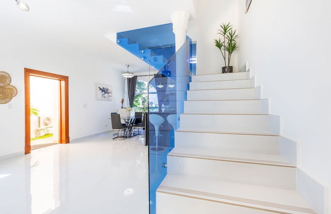 New Stylish 3BR Villa With Private Pool Terrace - Foto 34