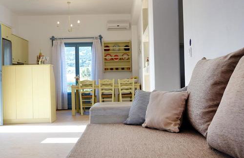 Flora Apartments - Photo 4