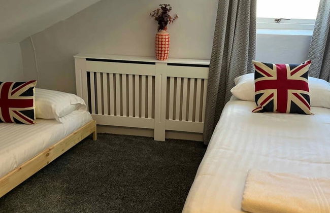 The North Wales Gathering - Hot Tub Sleeps Up 16 - Foto 8