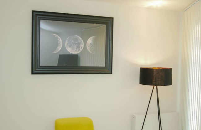 Executive 2 Bed Apartment - Foto 7