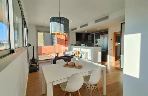 Large terrace luxury apartment - Photo 16