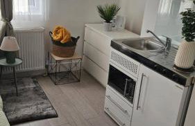 Bright Studio Apt, Great connection 2B - Foto 1