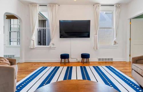 Stylish Retreat Walkable to Bars & Restaurants - Foto 7