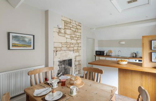 Fern Cottage Coach House - Photo 16