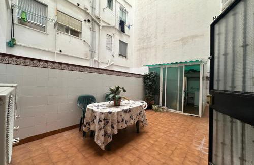 La casa de Lili acerca de palacio de música - Photo 75