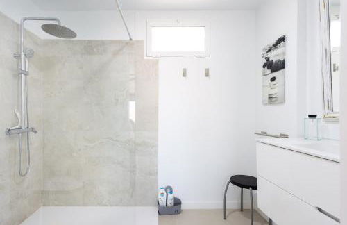 Home2Book Comfort Getaway Terrace & BBQ, Radazul - Foto 17