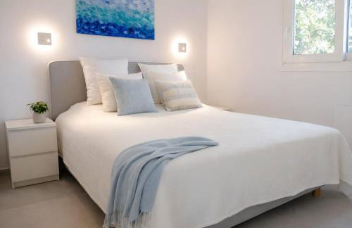 A Private Garden Villa near Athens Airport and the Beach - Foto 3