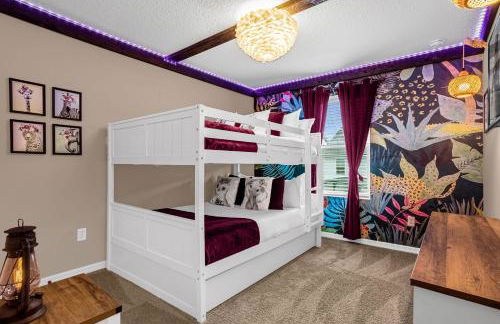 Upstay - Solara Resort Home w Pool BBQ Gamesroom - Foto 40