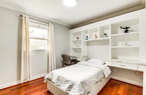 Spacious Home with Tranquil Patio about 29 Mi to DC! - Foto 25