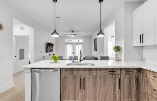 Peaceful 2BR by the Bay Pool and Coastal Vibes - Foto 26