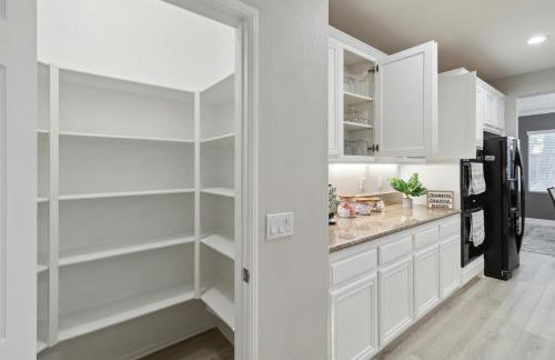 5BR 3BA Home - King Beds - Fast Wifi home - Foto 10