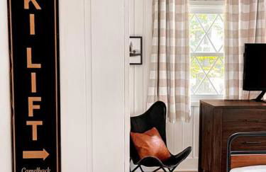 Stylish and Cozy Cabin, Walking Distance to Big Bass Lake - Foto 27