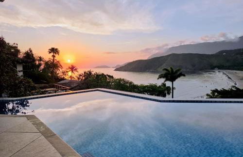 Refúgio dos sonhos - piscina de borda infinita e hidromassagem com vista - Foto 3