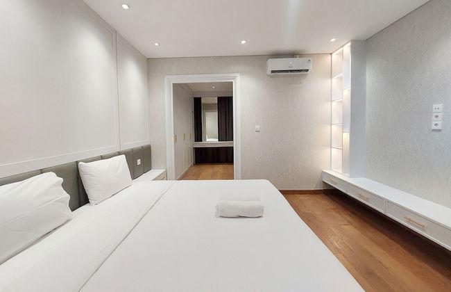 Brand New and Nice 2BR Apartment at The Reiz Condominium Medan By Travelio. - Foto 6