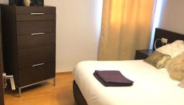 Piso semicentrico con vistas a la bahía de Algeciras - Foto 3