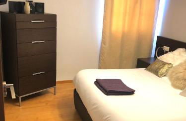 Piso semicentrico con vistas a la bahía de Algeciras - Foto 3