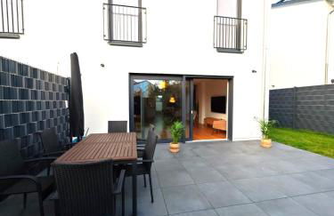 Modernes Neubauhaus ca 200 qm Nähe vom Flughafen - Foto 55