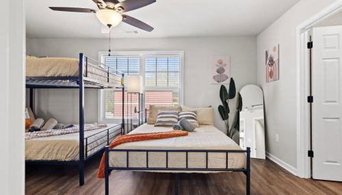 13 mins to Downtown & Stadium - Game Room - Game Day - Foto 2