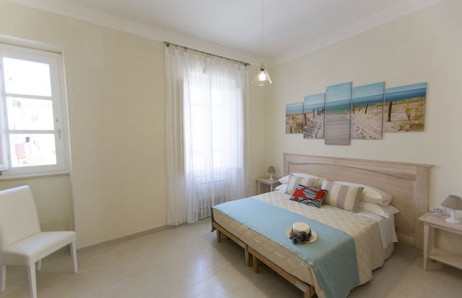 Brezza Marina Luxury Rooms - Foto 5