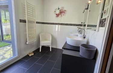 Maison vue mer incroyable 180 degrés , accès direct plage et GR34 - Foto 28