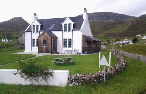 Quaraing House - Photo 15