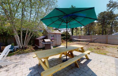 Cape Cod Beach Cottage - Foto 18