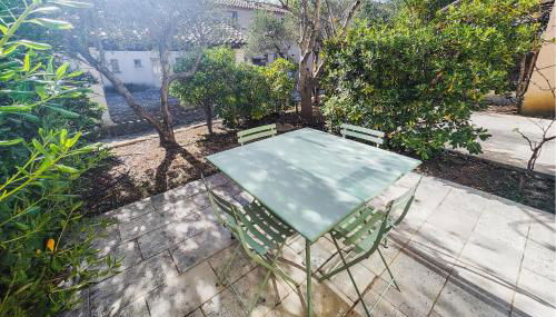 2 Bedroom Gorgeous Home In Saint-Laurent-De-La-Ca - Foto 3